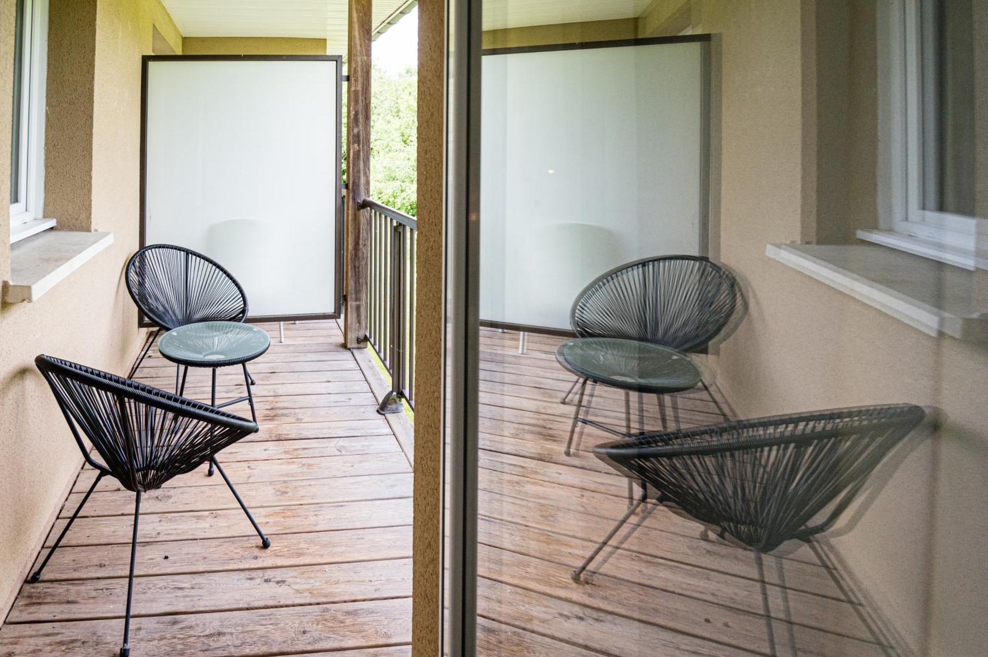 Appartement Cosy 5 Mins Honfleur Piscine Terrasse Екемовіль Екстер'єр фото